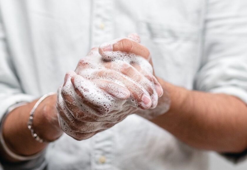 敏感肌や肌トラブルが多い人にナーブルスソープが向いている理由