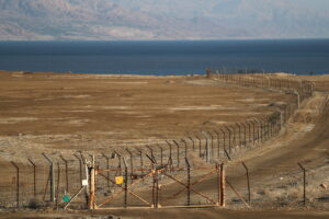 死海観光の裏側｜アクセス制限が生むパレスチナ人の不利な状況