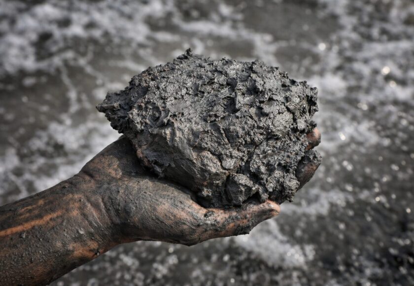 死海の泥とは？世界中のスパで使われる理由